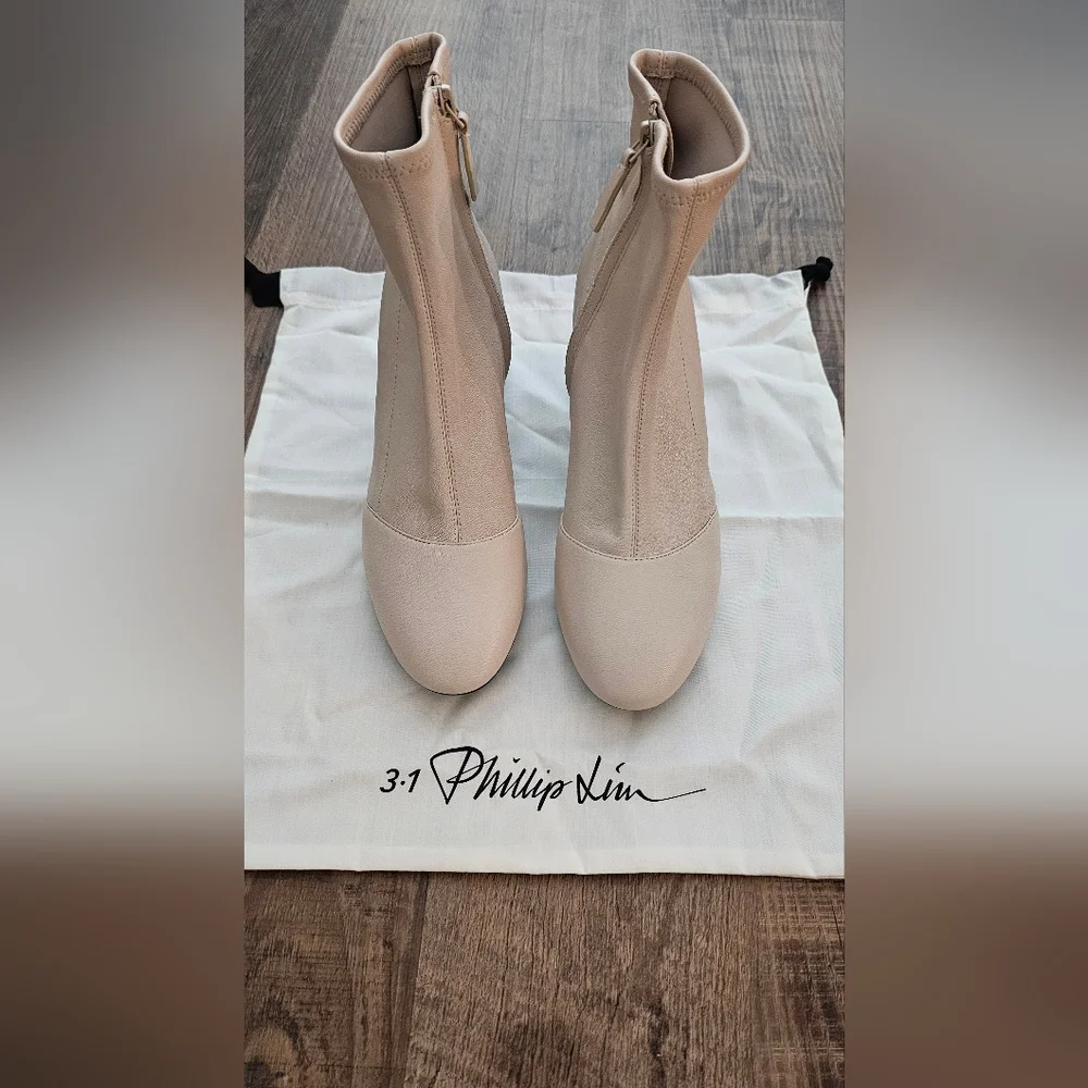 3.1 Philip Lim Grey/Beige Boots sz 39 - new without box - Picture 6 of 6